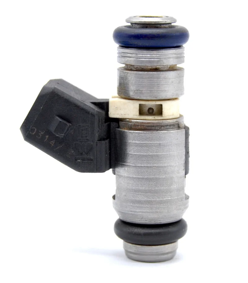 Форсунка упорску палива IWP095 Magneti Marelli IWP095