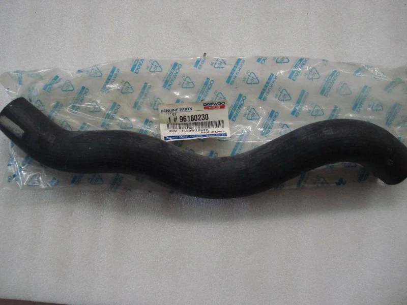 Патрубок радіатора нижній Espero 96180230 Daewoo 96180230