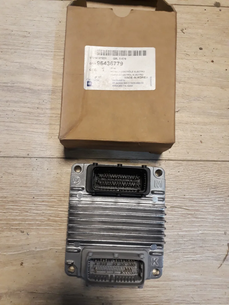 Блок управления двигателем 96436779 Chevrolet 96436779