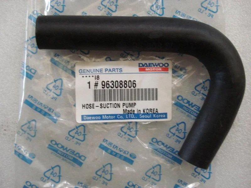 Патрубок системы охлаждения 96308806 Chevrolet 96308806