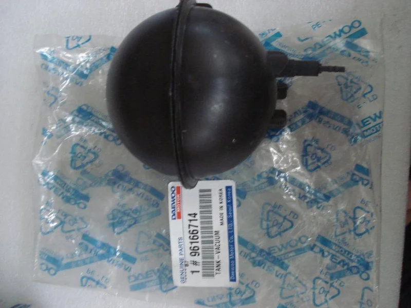 Бак вакуумний 96166714 Chevrolet 96166714