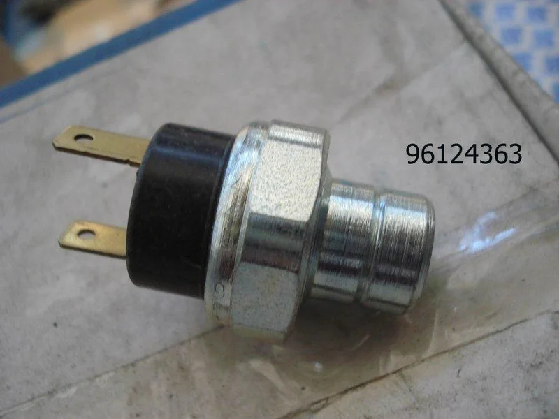 Клапан компресора 96124363 Chevrolet 96124363
