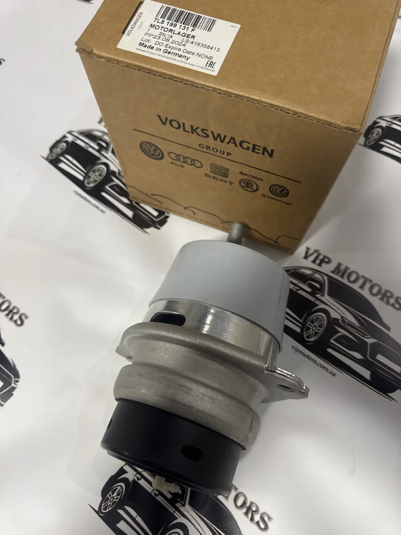 Подушка (опора) двигуна ліва/права Porsche Cayenne / VW Touareg 7L8199131F Volkswagen 7L8199131F