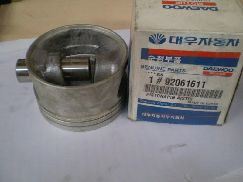 Поршень Espero оригінал 92061611 Chevrolet 92061611