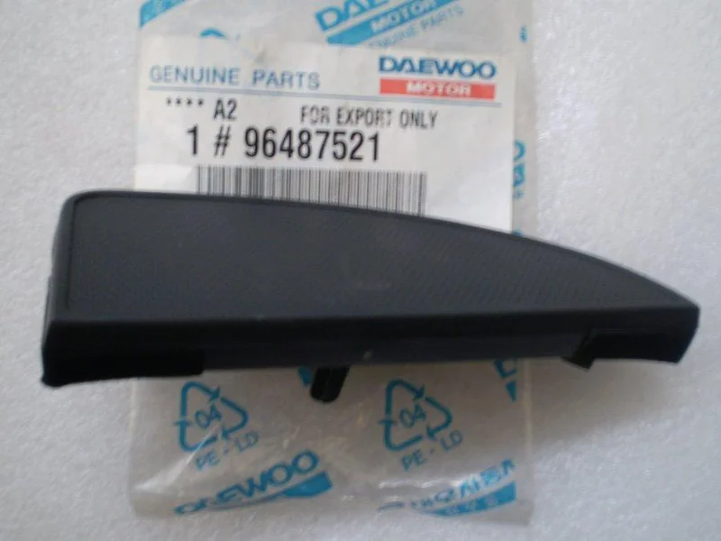 Рамка облицовки магнитолы 96487521 Chevrolet 96487521