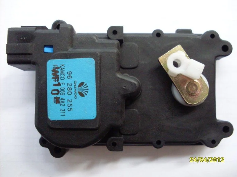 Моторчик (актуатор) центрального замка задній лівий Daewoo Matiz GM 96280255 Daewoo 96280255