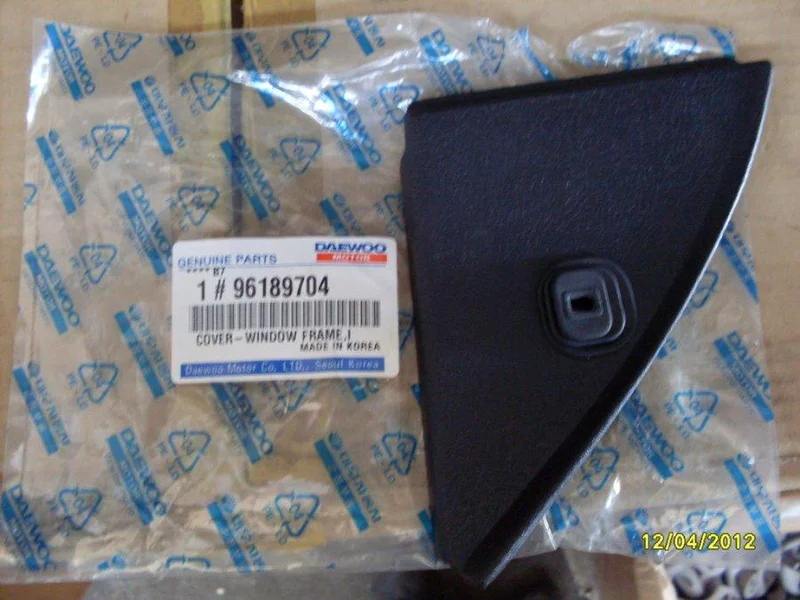 Заглушка зеркала правая 96189704 Chevrolet 96189704