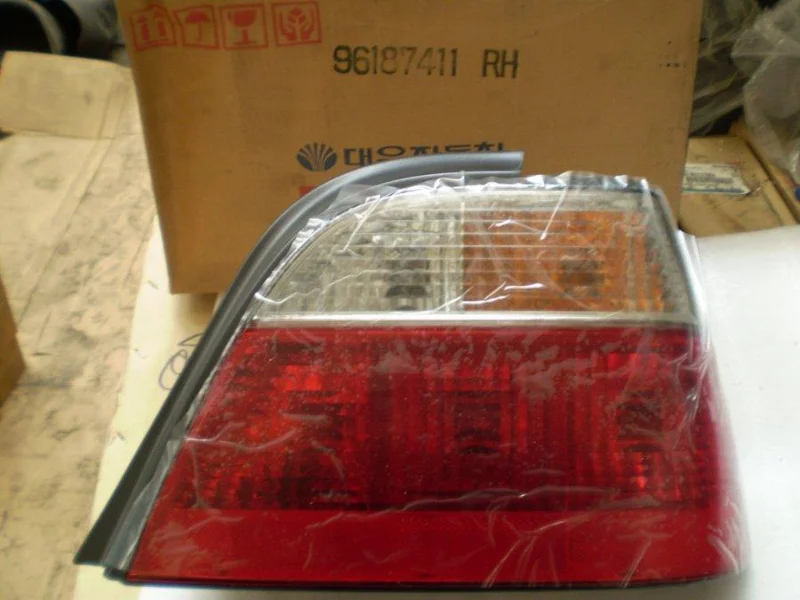 GM Фонарь задний правый 96187411 Chevrolet 96187411