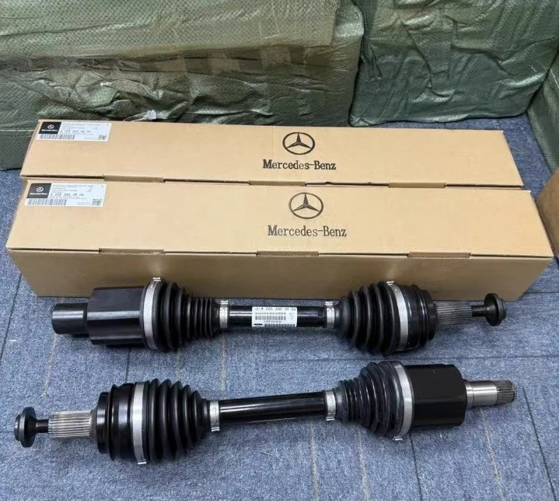 Привод (полуось) передний левый Mercedes C W205 4MATIC A2053303906, новый оригинальный Mercedes-Benz A2053303906