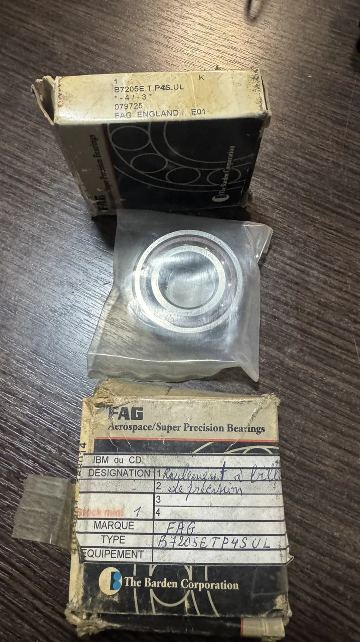 Підшипник FAG B7205-E-T-P4S-UL шпиндельний радіально-упорний 25х52х15 мм FAG B7205-E-T-P4S-UL