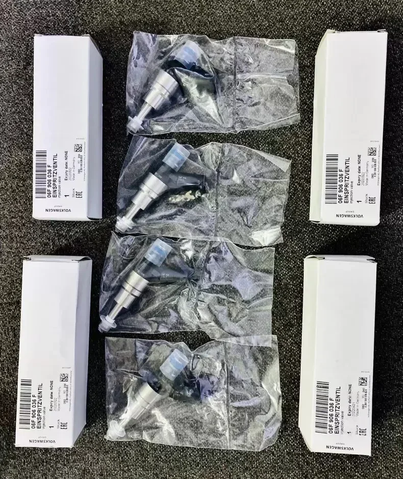Форсунка паливна (інжектор) безпосереднього вприску VAG 06F906036F 2.0 FSI / TFSI Volkswagen 06F906036F