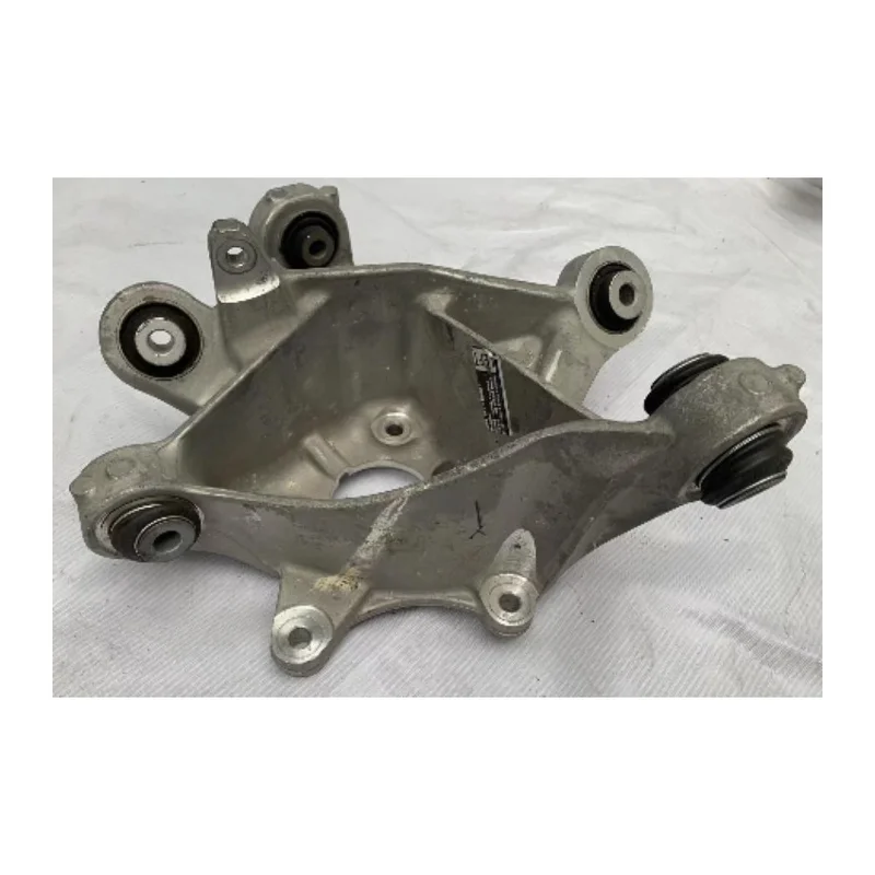 Поворотний кулак задній правий Tesla Model Y 2021 1188416-00-F (Оригінал) Tesla 1188416-00-F