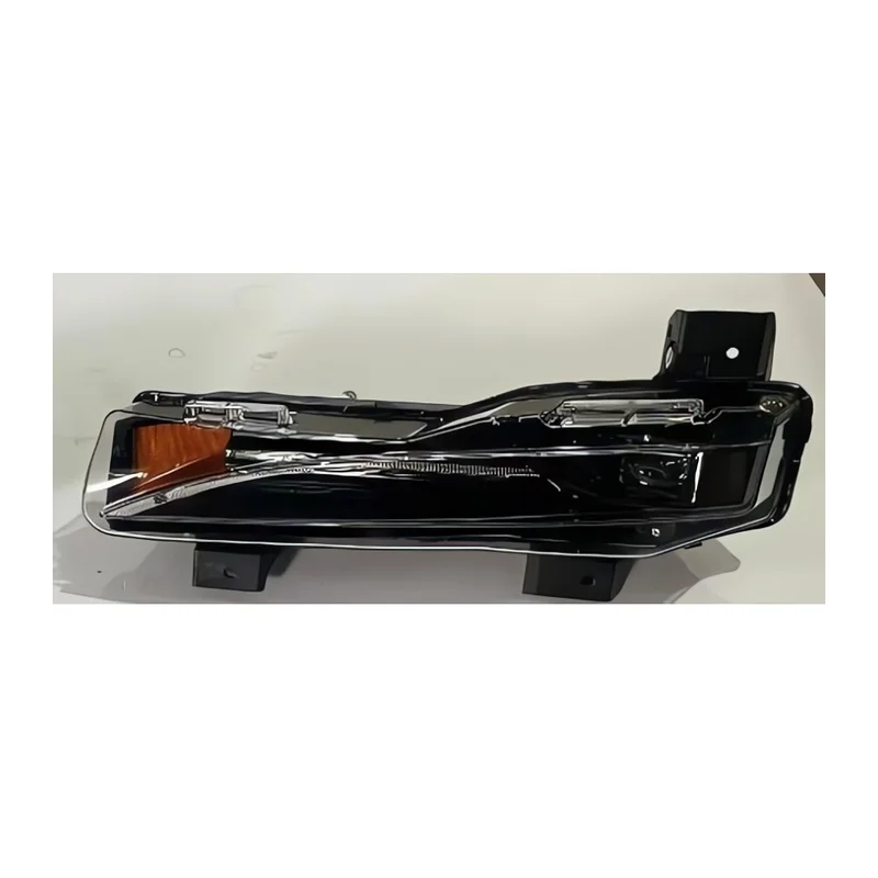 Противотуманная фара левая Tesla Model S Plaid 2022 1563710-00-D (Aftermarket / версия США) 1563710-00-D