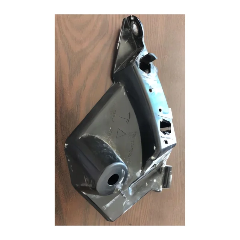 Кронштейн переднього крила лівий Tesla Model X 2018 1095793-00-B (Aftermarket) 1095793-00-B