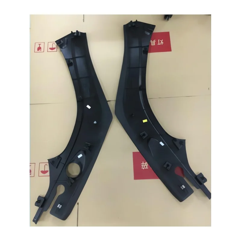 Накладка панелі переднього багажника (frunk) права Tesla Model X 2016-2019 1036238-00-G (Aftermarket) 1036238-00-G