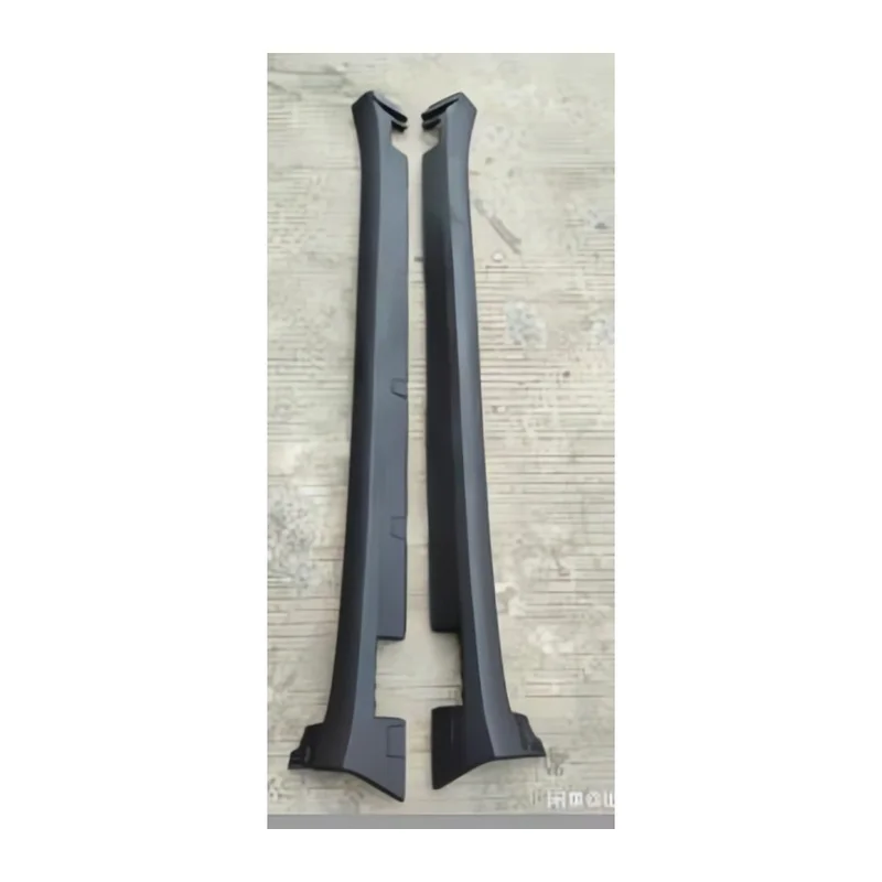 Кронштейн накладки порога правый Tesla Model X 2016-2019 1035097-00-D (Aftermarket) 1035097-00-D