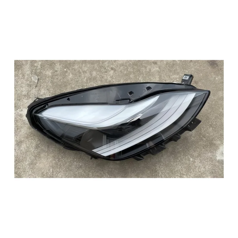 Фара права Tesla Model 3 2021 1514953-00-C (Оригінал) Tesla 1514953-00-C