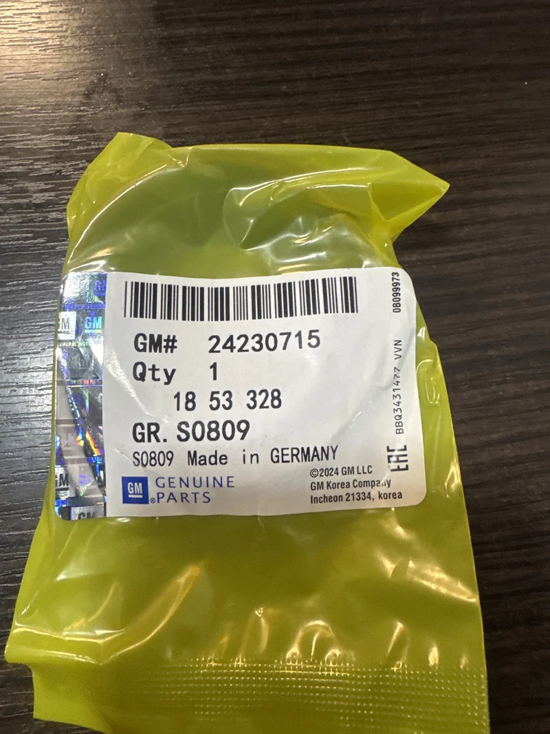 GMf Сальник полуоси переднего моста левой 24230715 Chevrolet 24230715