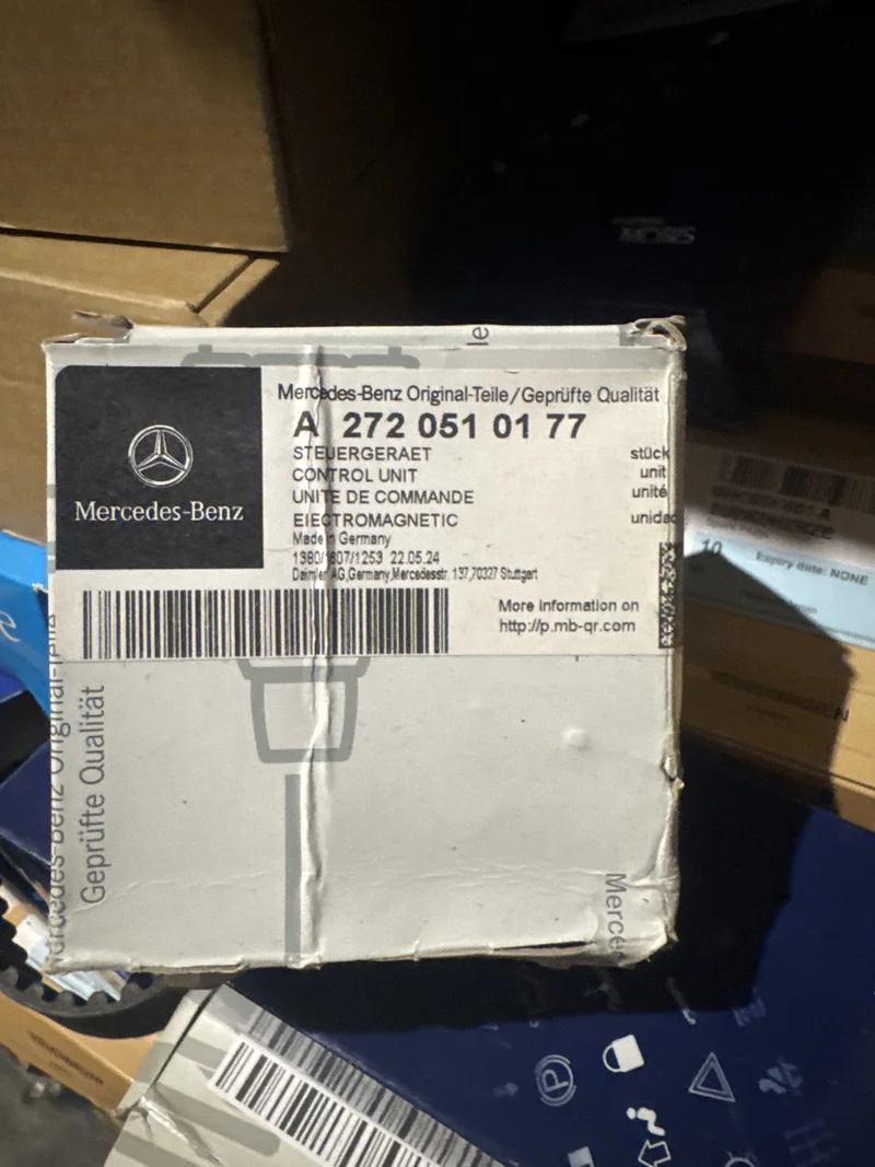 Оригинал новый Регулятор фаз газораспределения A2720510177 Mercedes-Benz a2720510177