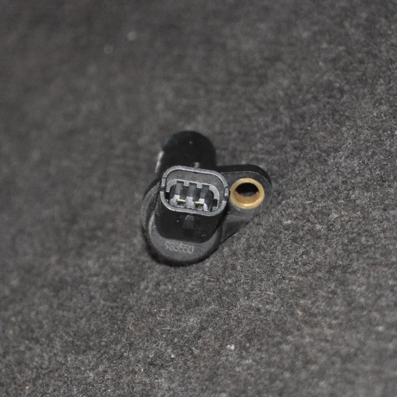 Датчик положения коленвала 1.0i opel corsa 00-06 261210151 Opel 261210151