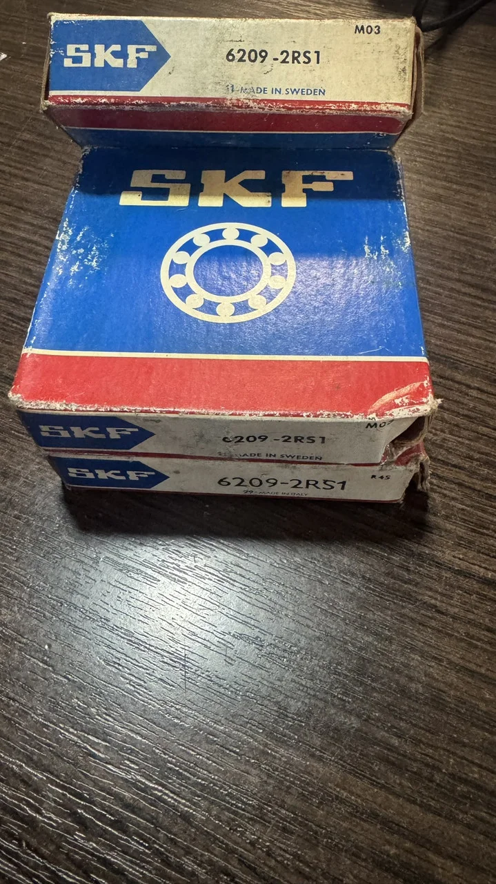 Підшипник SKF 6209-2RS1 кульковий 45х85х19 мм (180209) SKF 6209-2RS1